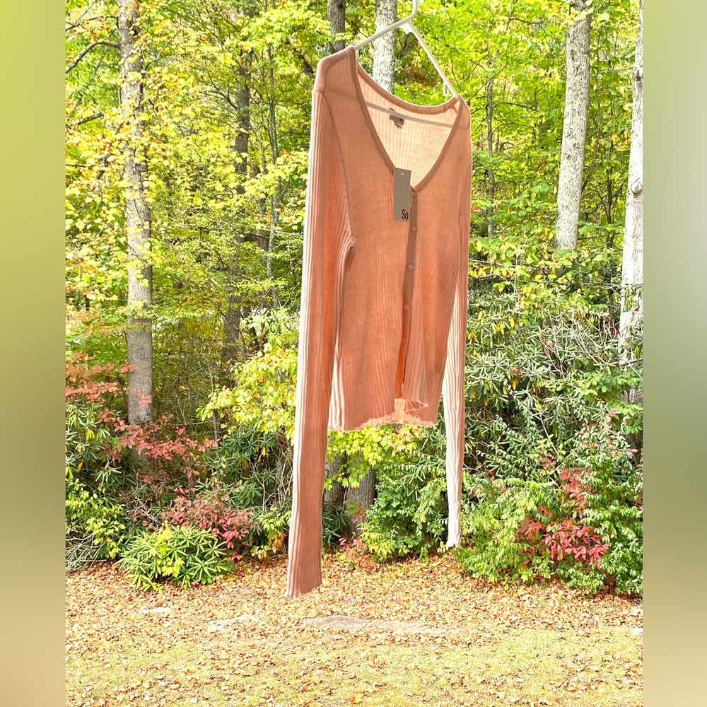 SO Women’s Cropped Cardigan Acrylic Ribbed Sweater Long Sleeve Size Large - Picture 9 of 15